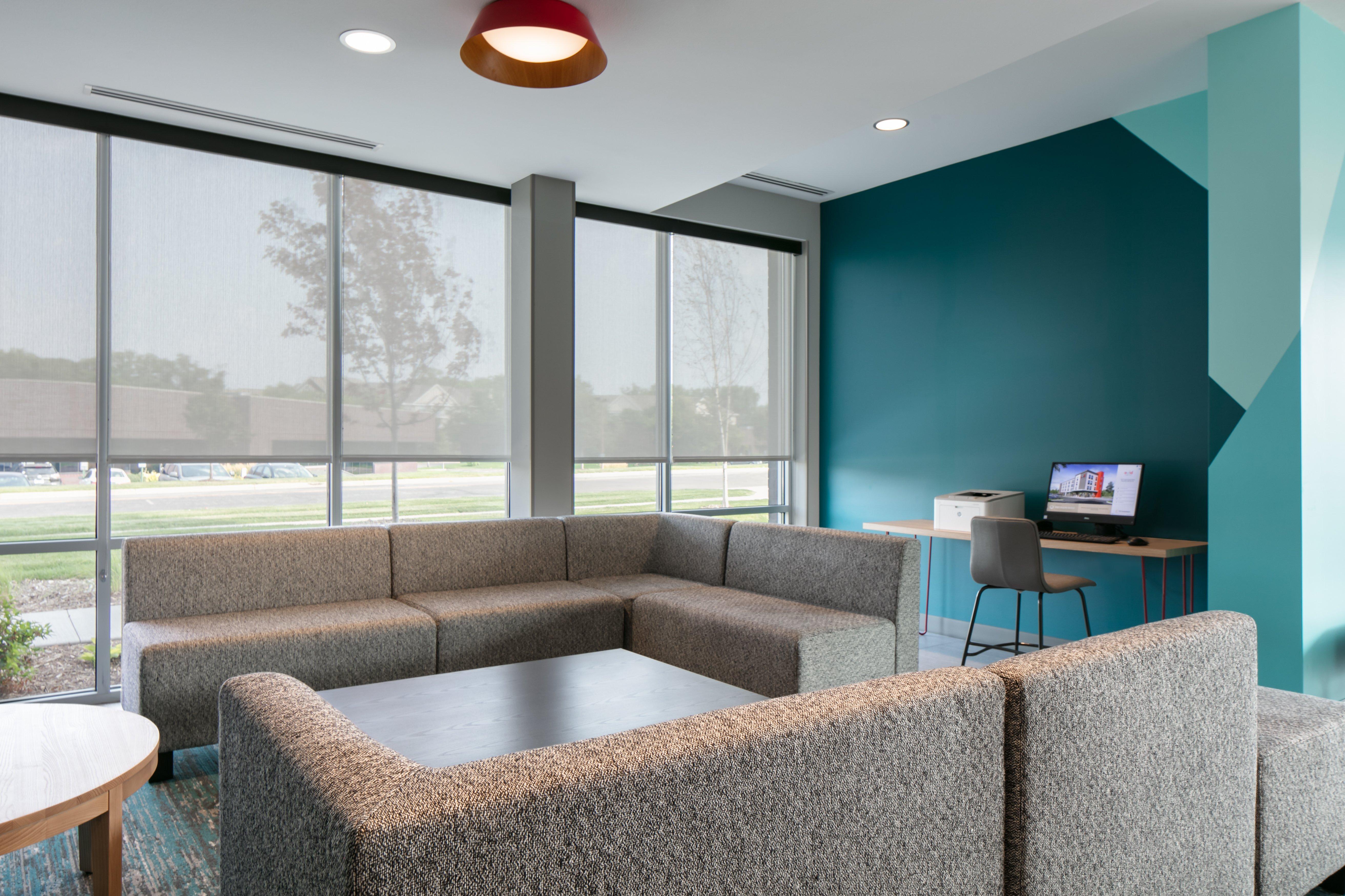 Avid Hotels - Roseville - Minneapolis North By Ihg Exterior foto
