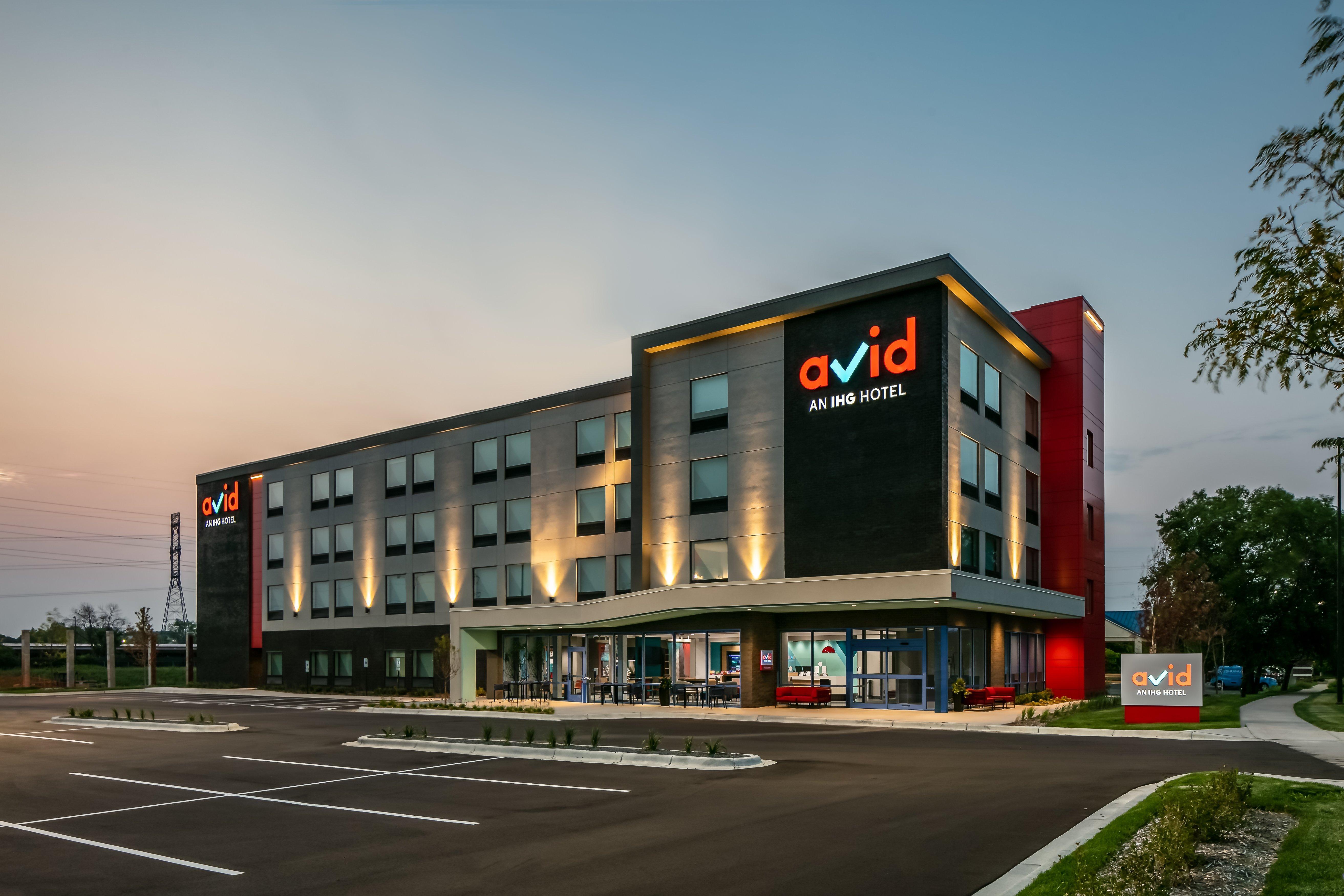 Avid Hotels - Roseville - Minneapolis North By Ihg Exterior foto