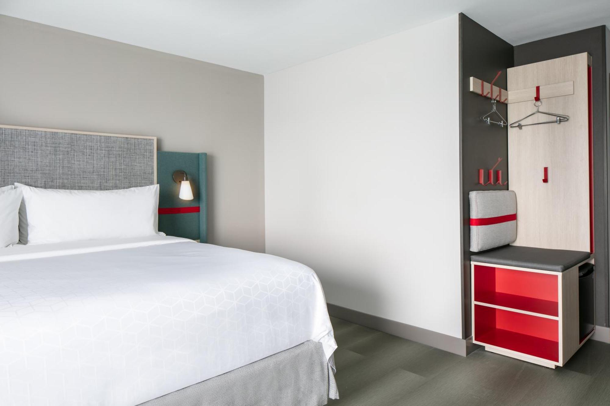 Avid Hotels - Roseville - Minneapolis North By Ihg Exterior foto